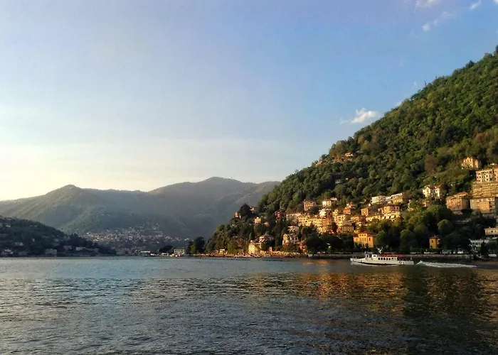 Picinquecomolake *