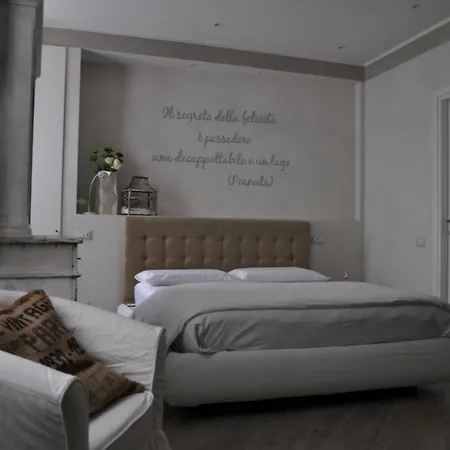 Picinquecomolake קומו