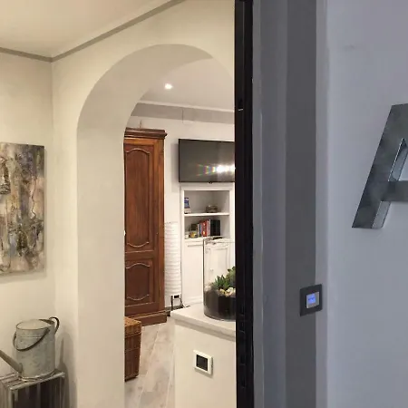 Picinquecomolake アパート